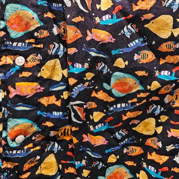 J. CREW in Liberty Fabrics Fish & Diver Print  Short Sleeve Shirt NWT Size M - Picture 3 of 4